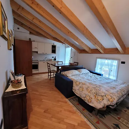 Residenza Sissi Apartment Canzolino